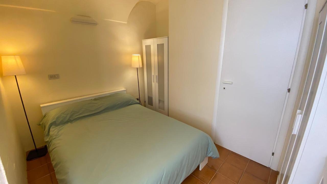 I Tetti Di Via Corradi Sanremo Exterior foto